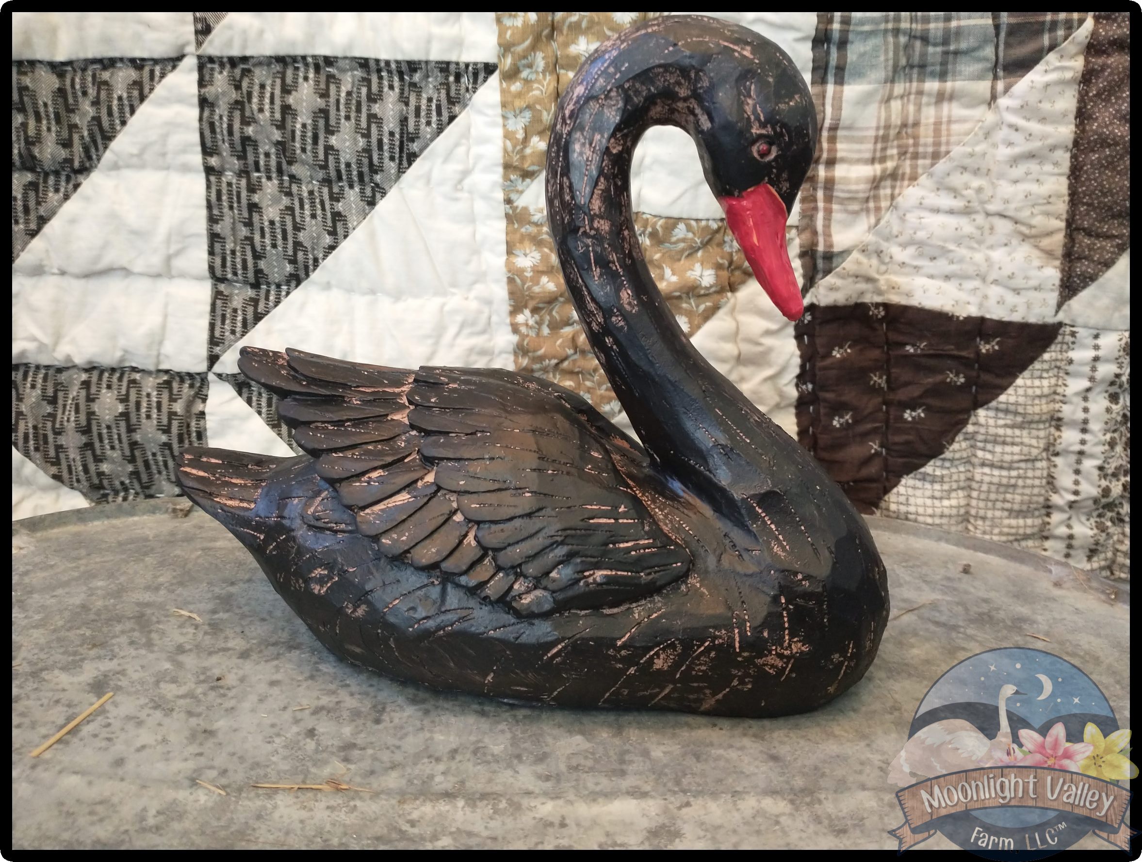 Poly Resin Australian Black Swan Upright - Medium