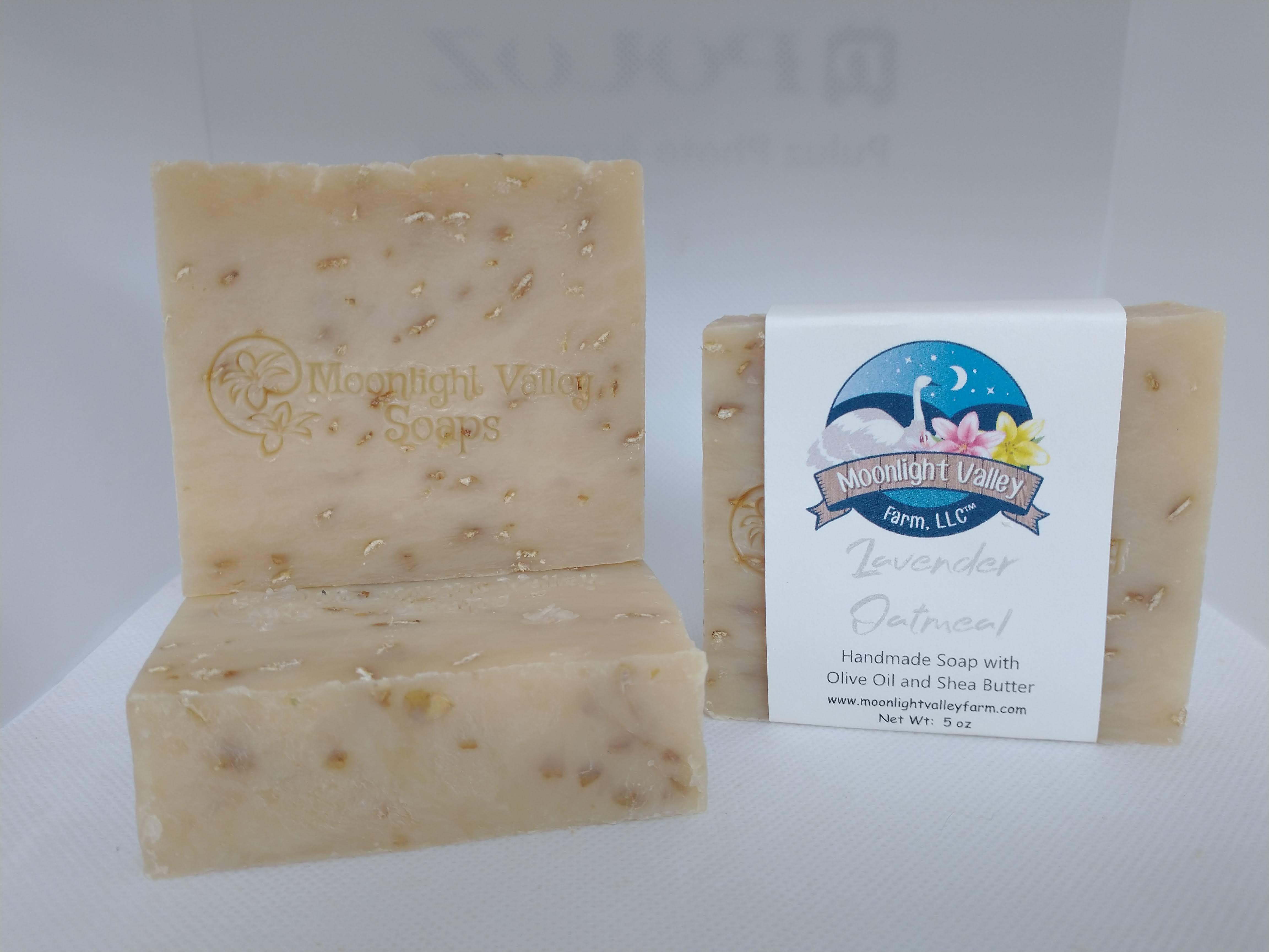 Lavender Oatmeal Goat's Milk Soap - Click Image to Close